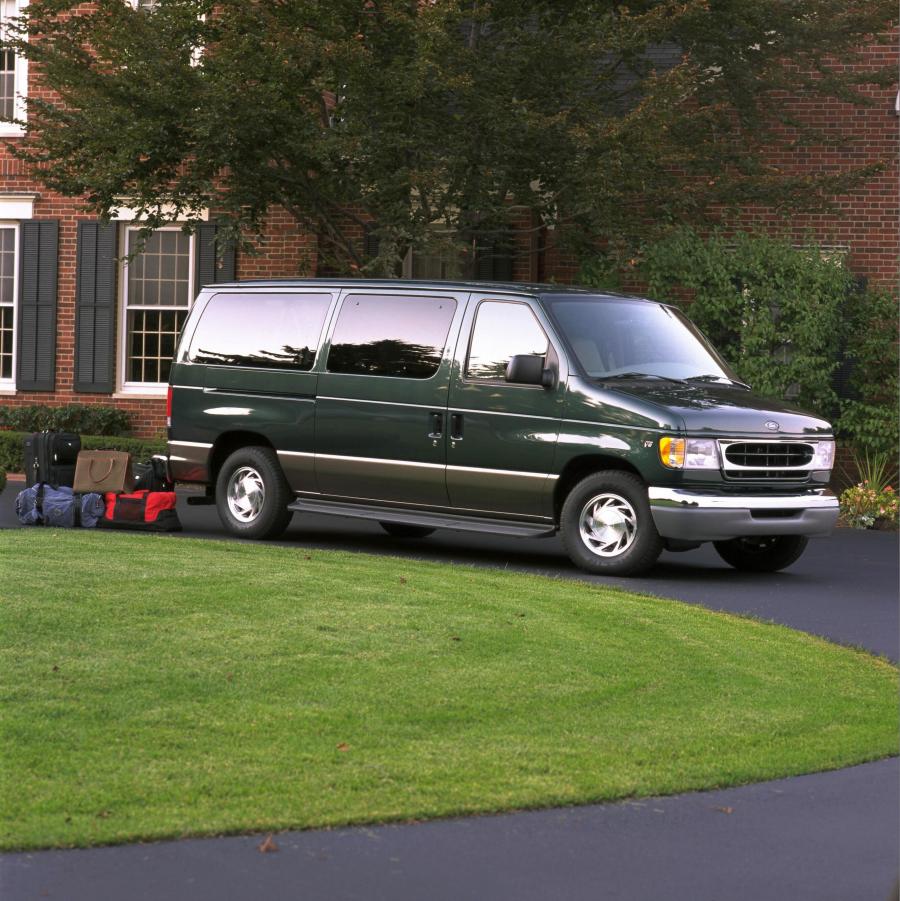  Ford Econoline 1997 года  (фото 43 из 44)